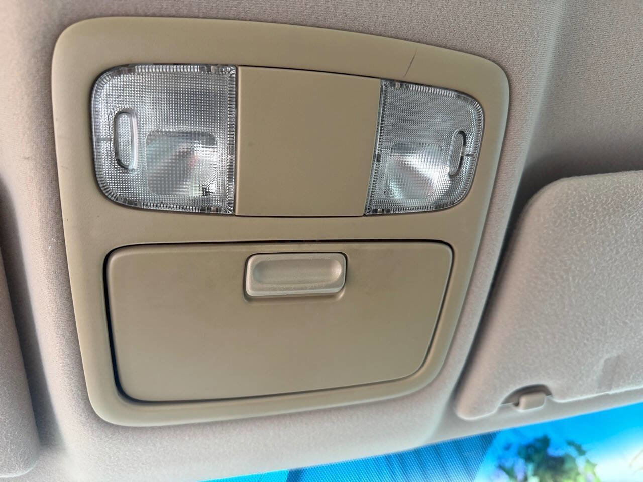 Used 2003 Toyota Camry LE FWD image 19