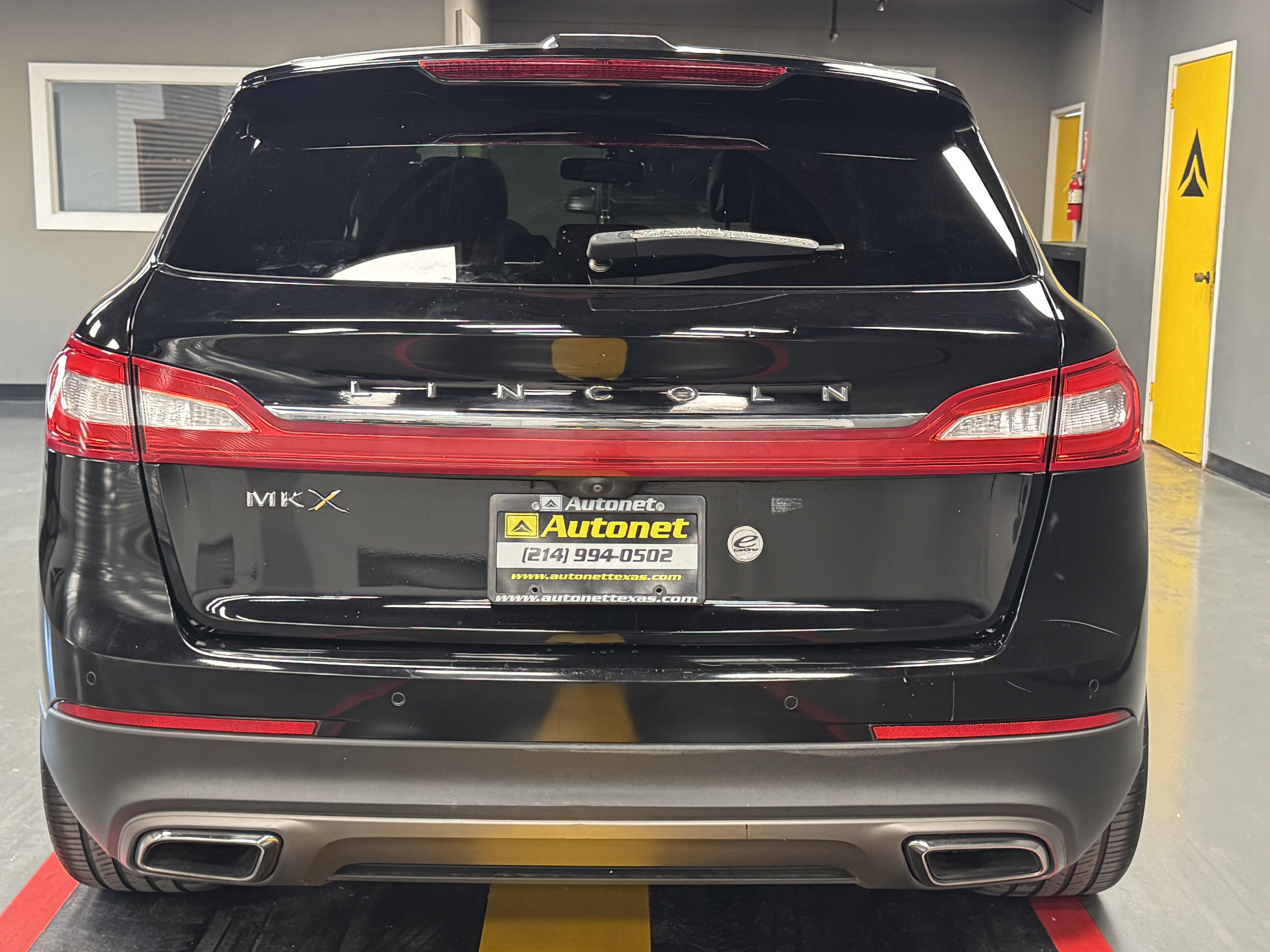 Used 2016 Lincoln MKX Reserve w/ Luxury Package image 5