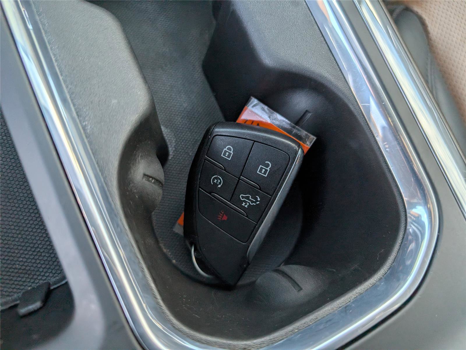 Used 2025 Chevrolet Silverado 1500 High Country w/ Technology Package AWD/4WD image 22