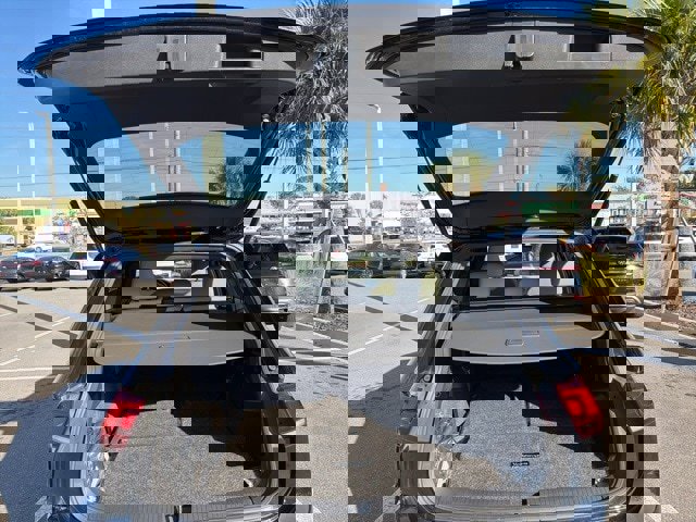 Certified 2023 Volkswagen Tiguan SE R-Line image 13