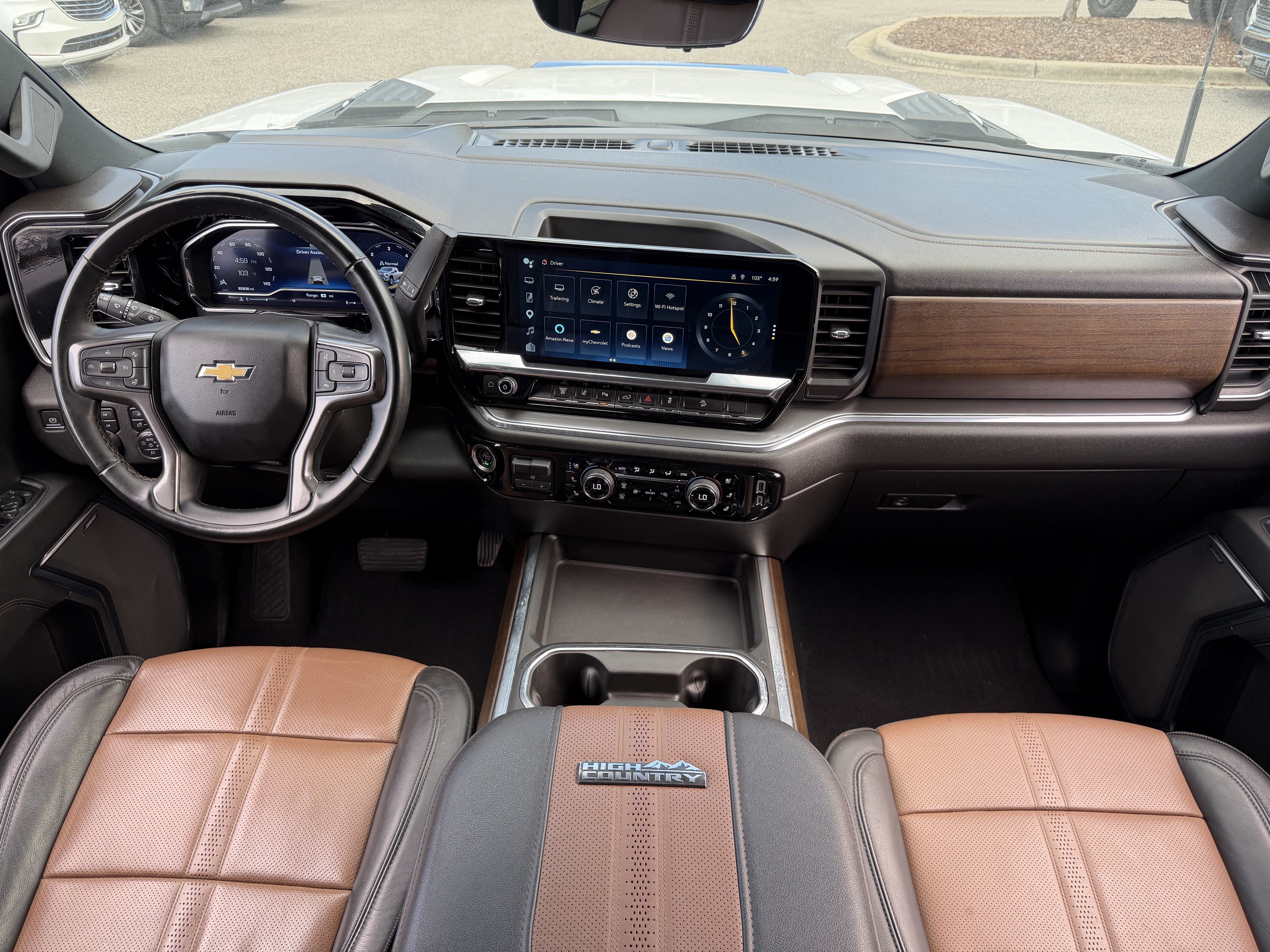 Used 2024 Chevrolet Silverado 2500 High Country w/ High Country Premium Package AWD/4WD image 33