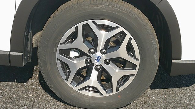 Used 2019 Subaru Forester Premium image 29