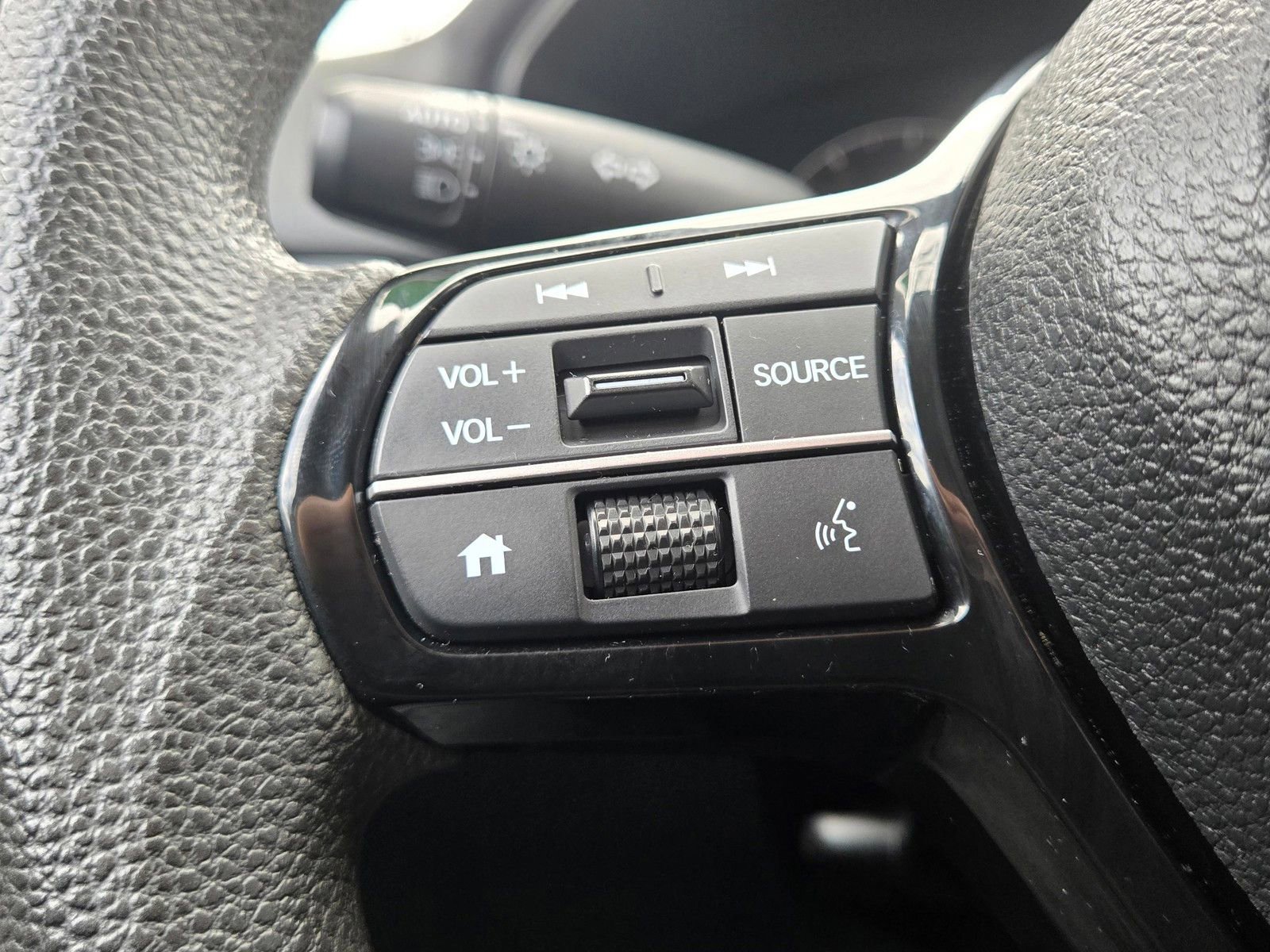 Certified 2024 Honda Civic LX image 25