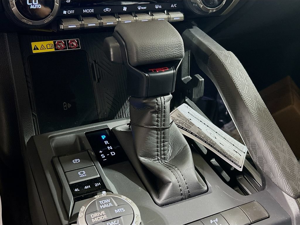 New 2026 Toyota Tacoma TRD Off-Road AWD/4WD image 14