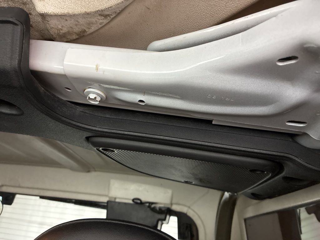 Used 2016 Jeep Wrangler Sahara image 19