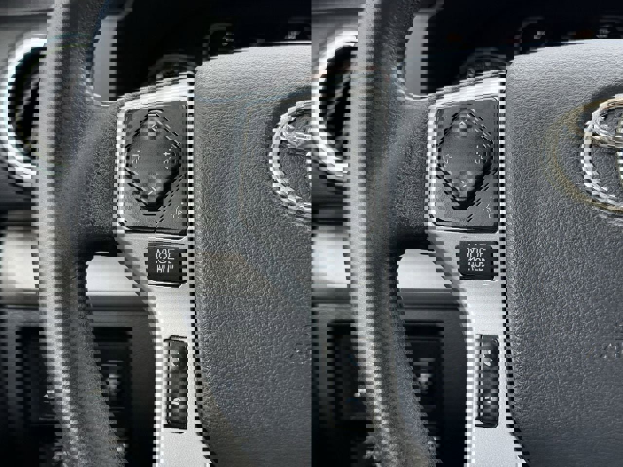 Used 2019 Toyota Tundra SR5 w/ TRD Off Road Package image 13