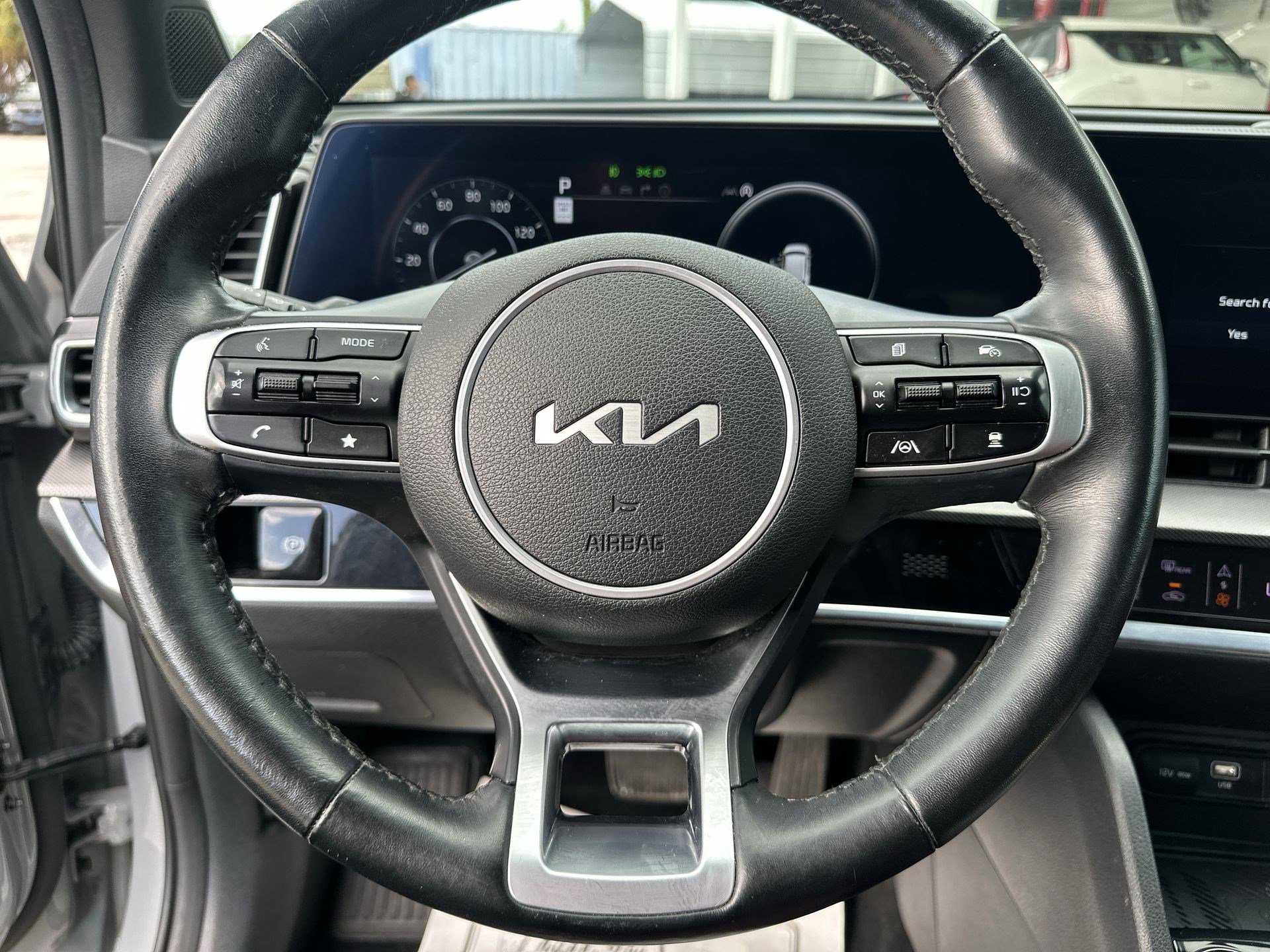 Certified 2024 Kia Sportage SX FWD image 11