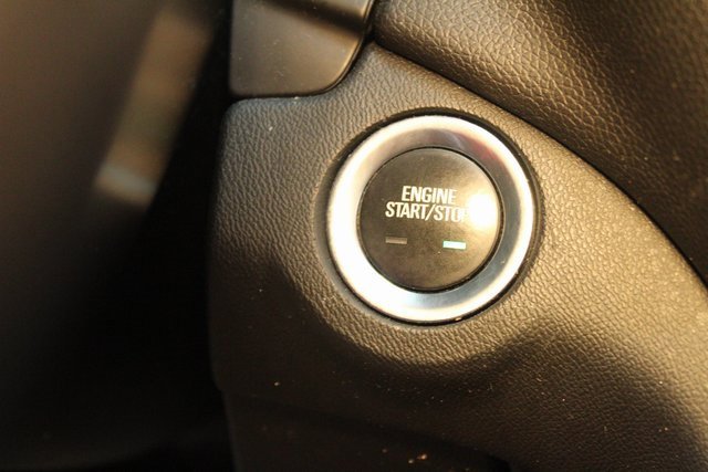 Used 2019 Chevrolet Equinox LT w/ Driver Convenience Package image 26