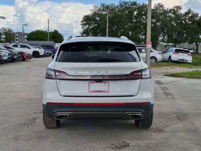 Used 2021 Lincoln Nautilus FWD w/ Equipment Group 101A image 6