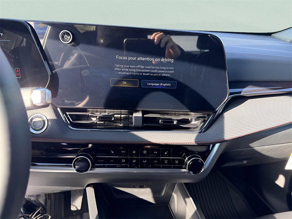 New 2026 Chevrolet Equinox RS w/ LPO, Floor Liner Package image 17