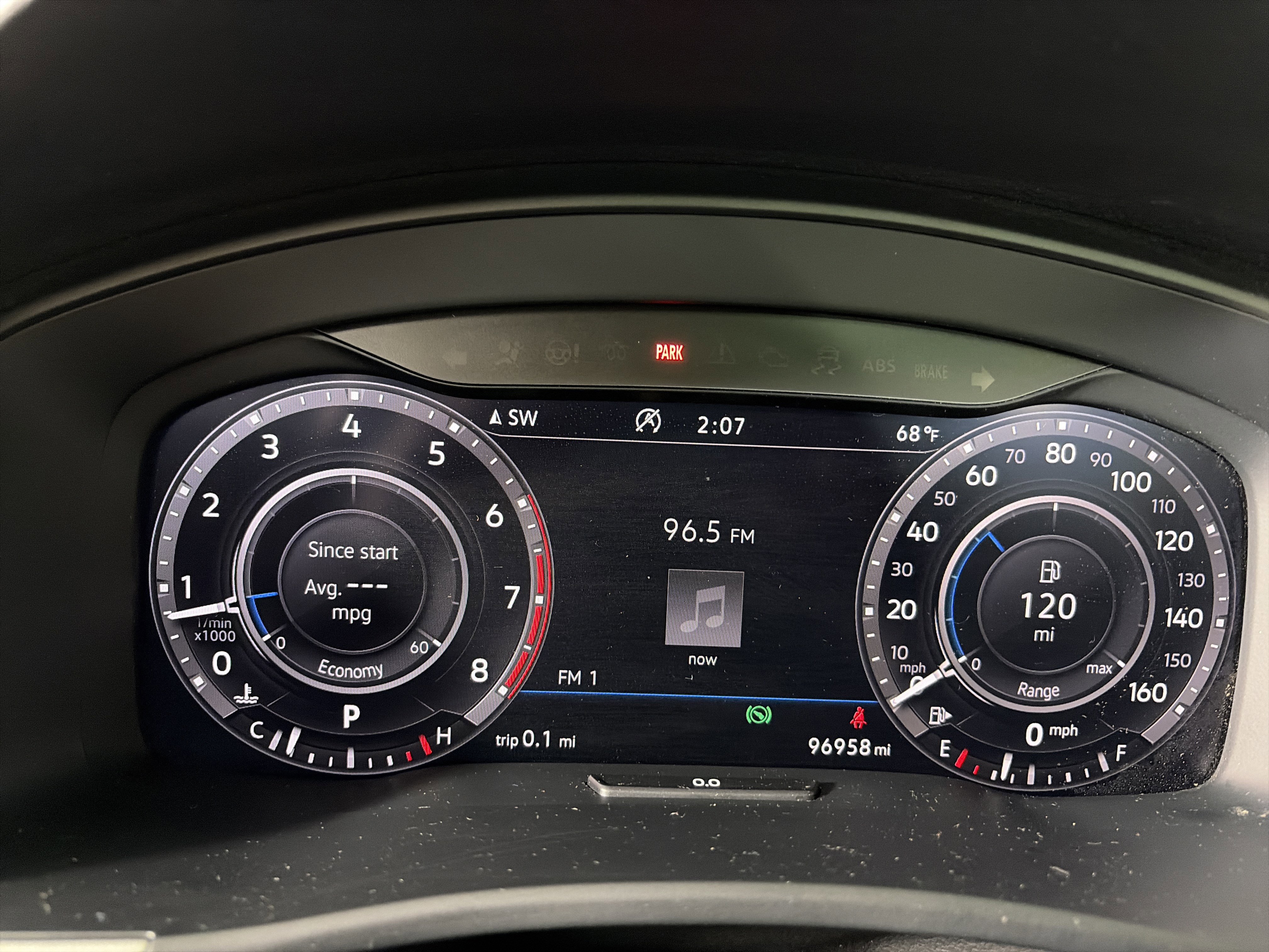 Used 2019 Volkswagen Atlas SEL R-Line image 26