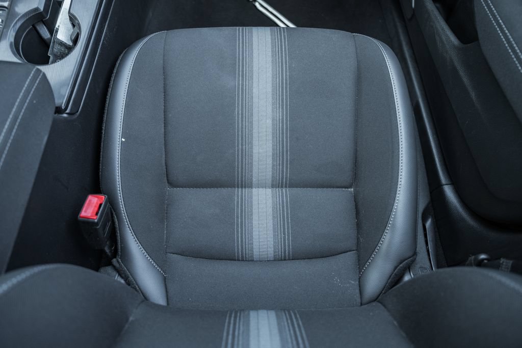 Used 2023 Honda Civic Sport image 29