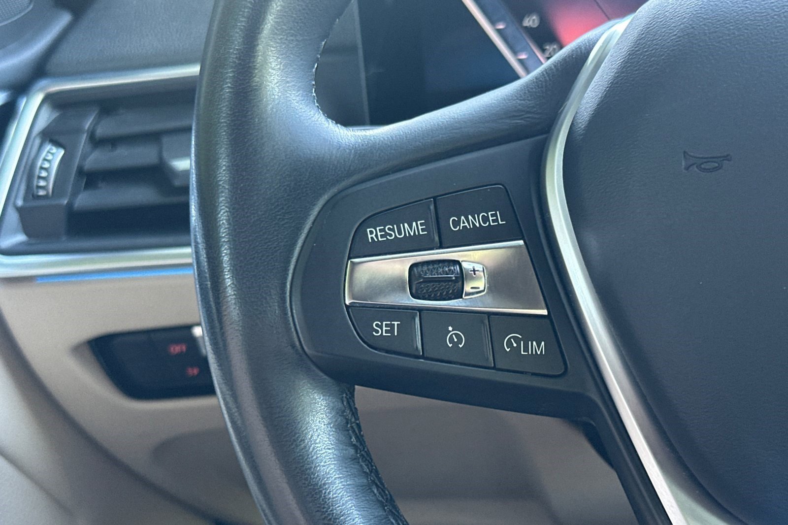 Certified 2023 BMW i4 eDrive35 w/ Premium Package RWD image 29