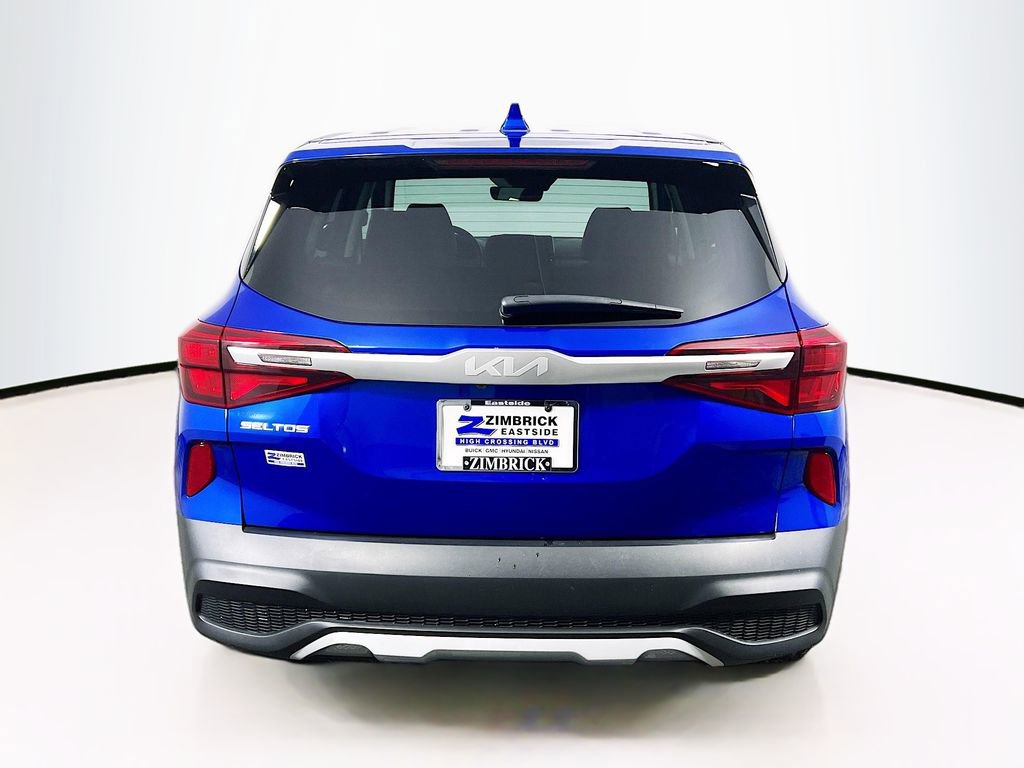 Used 2023 Kia Seltos LX image 6