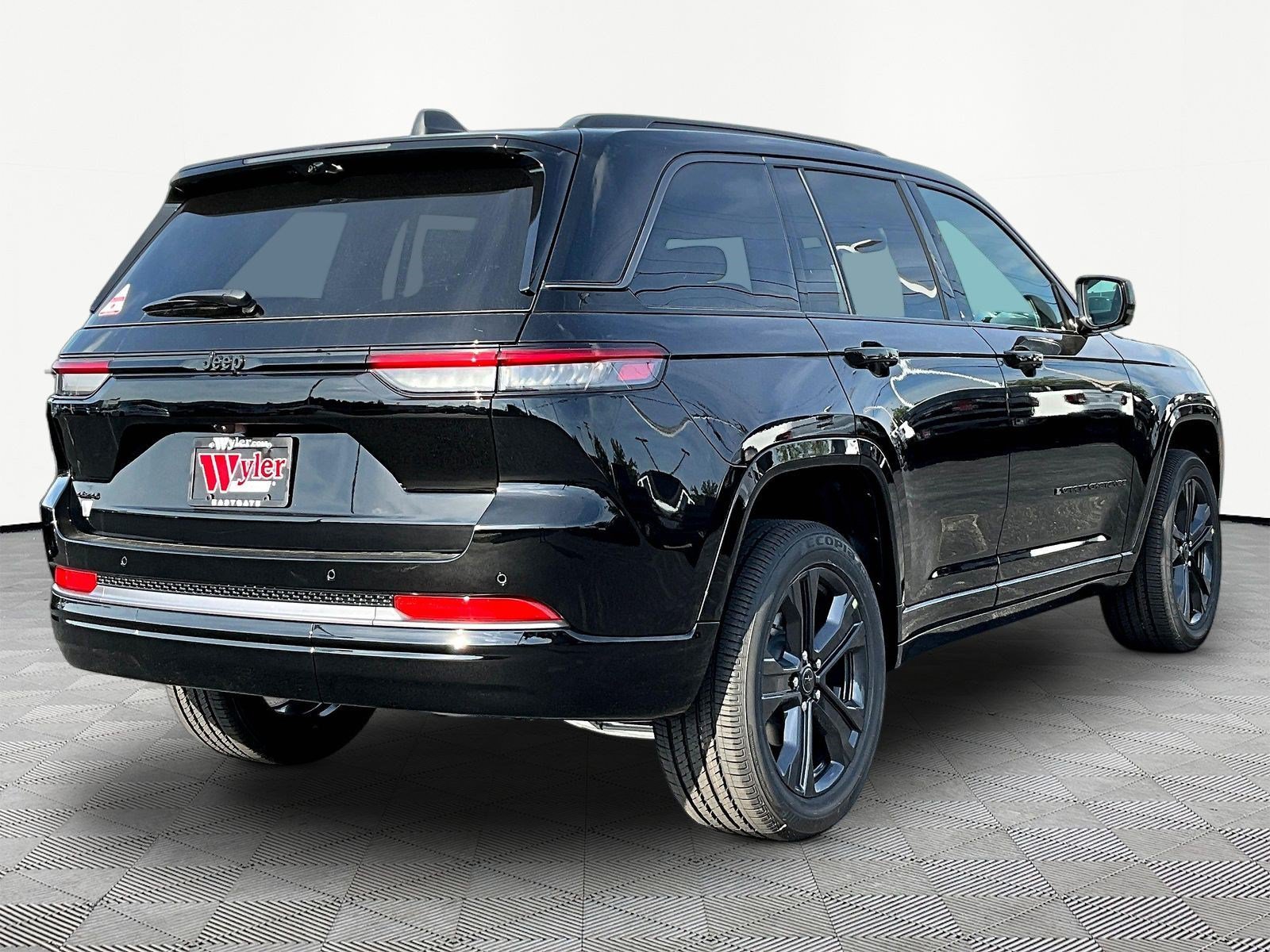 New 2027 Jeep Grand Cherokee Limited AWD/4WD image 7