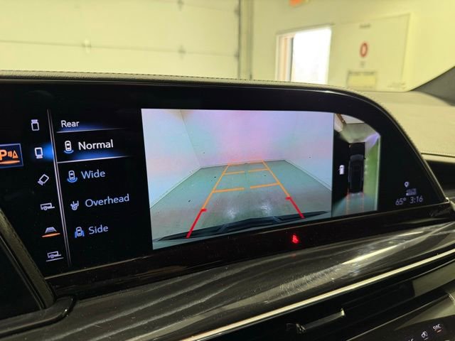 Used 2024 Cadillac Escalade Sport w/ LPO, ONYX Package image 22