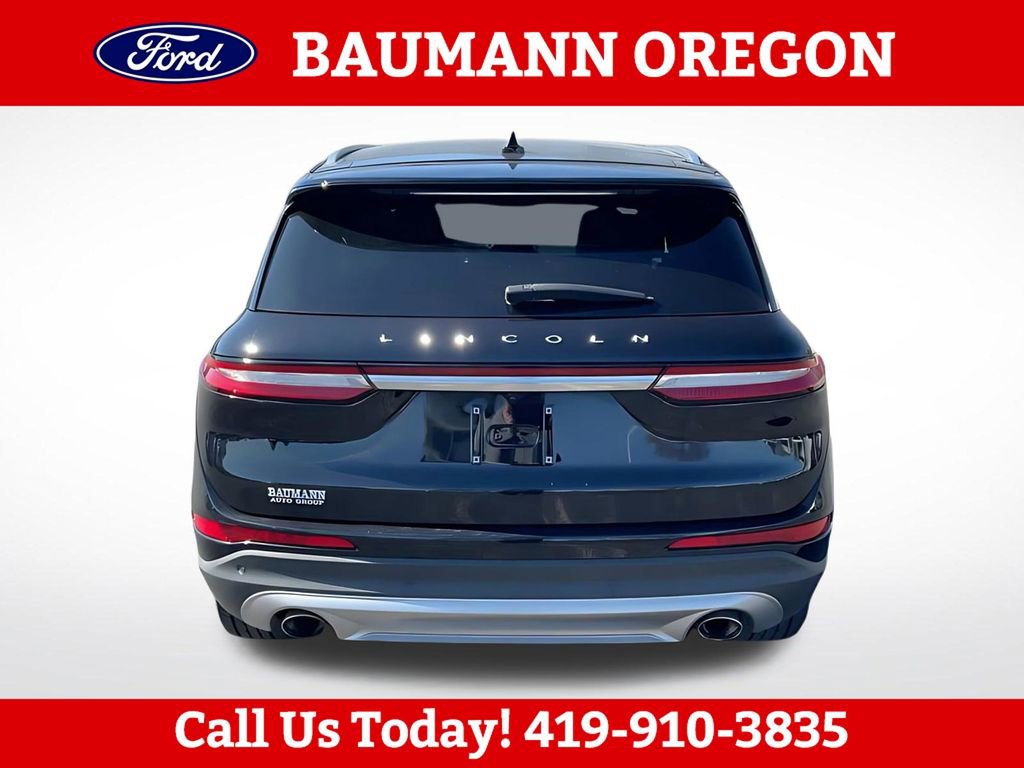 Used 2022 Lincoln Corsair AWD w/ Premium Package image 6