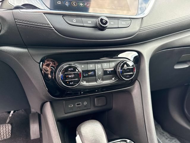 Used 2023 Buick Encore GX Select w/ Sport Touring Package FWD image 23