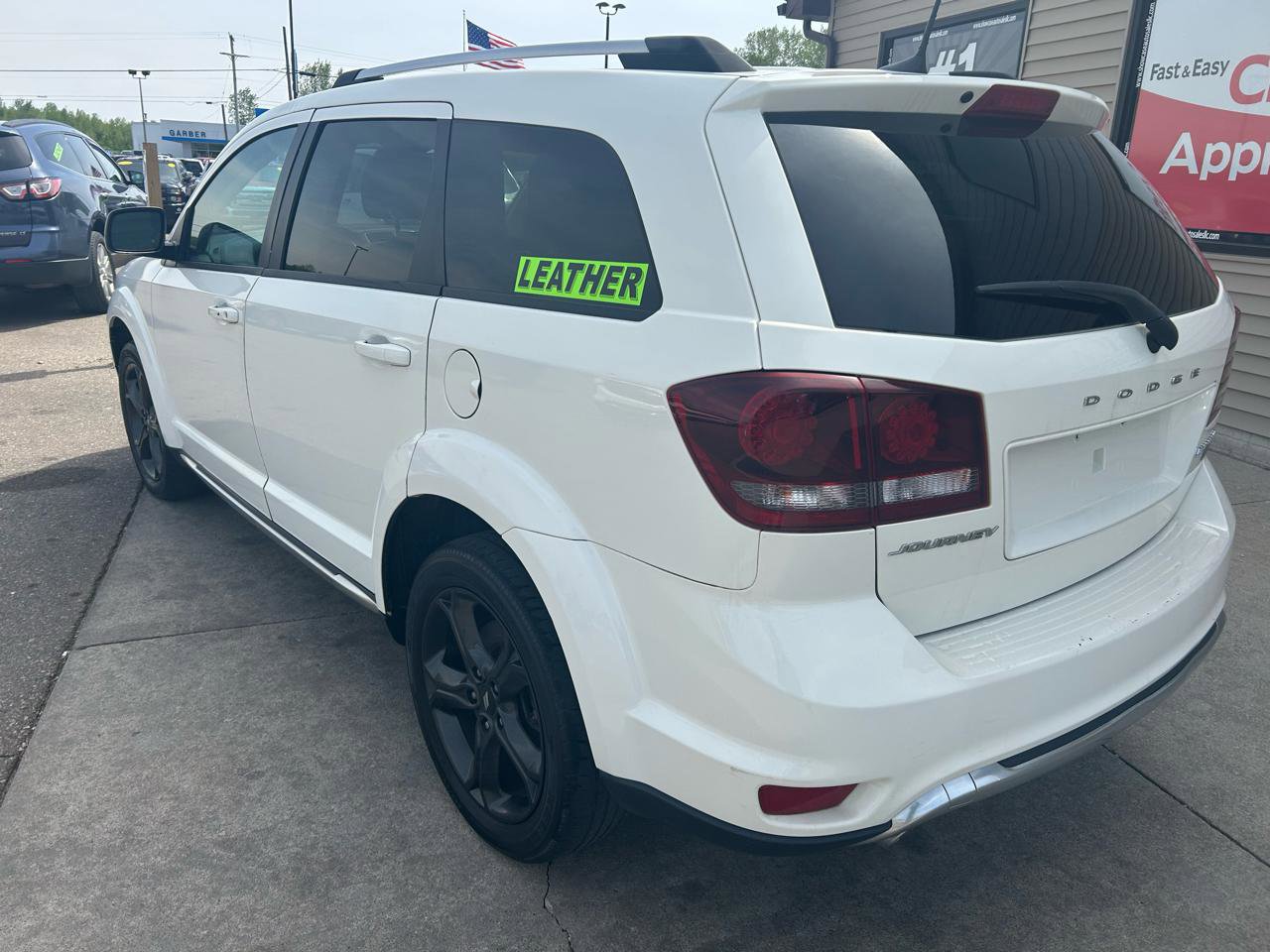 Used 2019 Dodge Journey Crossroad FWD image 7
