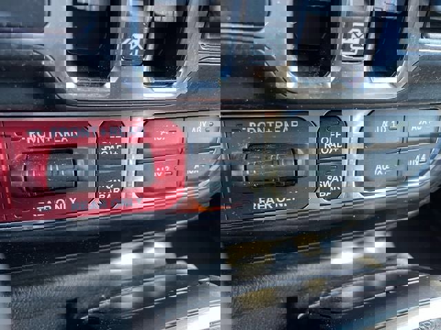 Used 2024 Jeep Wrangler Unlimited Rubicon 4xe image 29