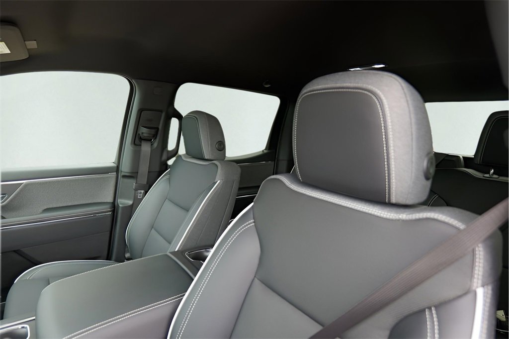 New 2026 GMC Sierra EV Elevation image 10