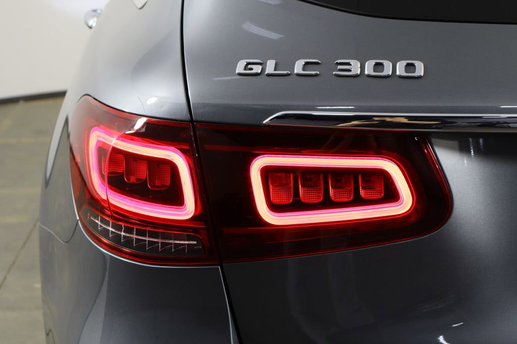 Used 2020 Mercedes-Benz GLC 300 image 44