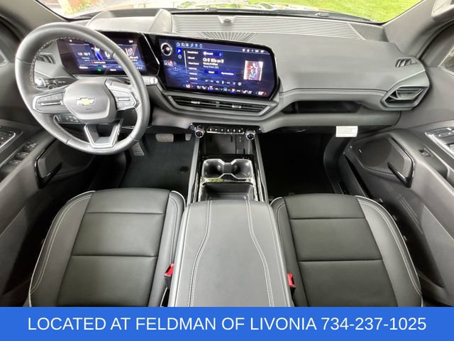 Certified 2025 Chevrolet Silverado EV LT AWD/4WD image 18