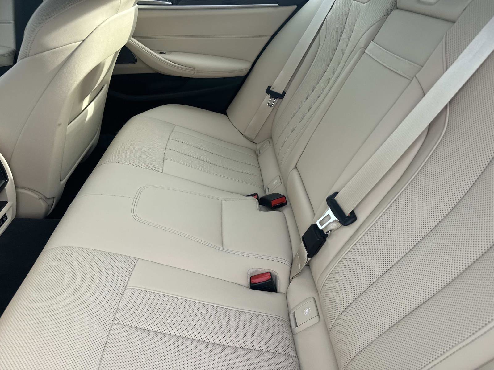 Certified 2023 BMW 540i 540i w/ Premium Package image 13