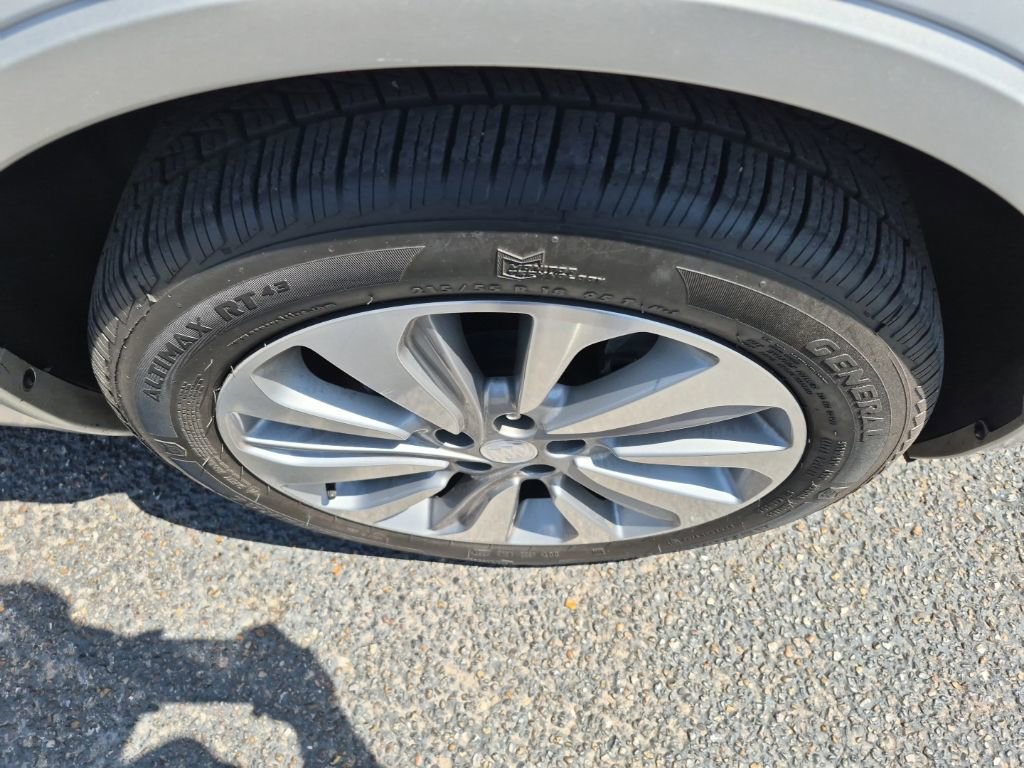 Used 2018 Buick Encore Preferred FWD image 20