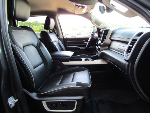 Used 2020 RAM 1500 Laramie AWD/4WD image 15