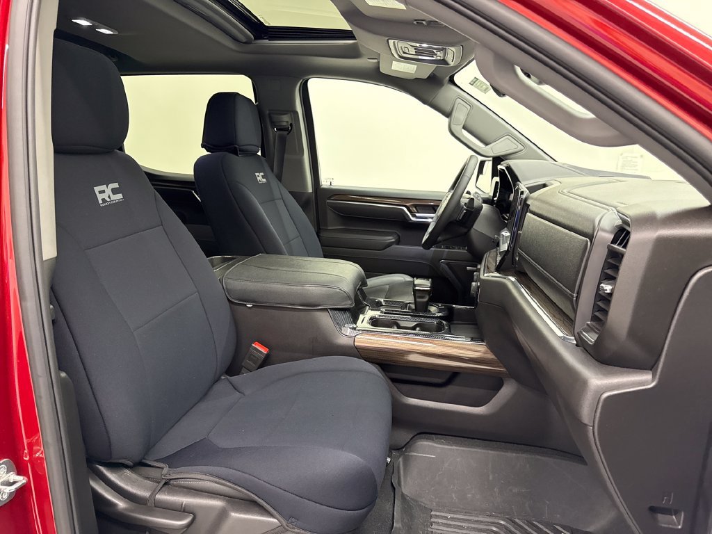 Used 2024 Chevrolet Silverado 1500 LT Trail Boss AWD/4WD image 26