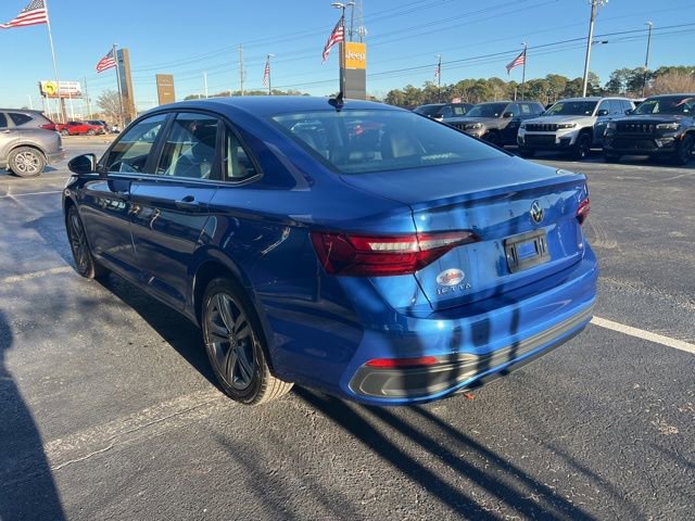 Used 2023 Volkswagen Jetta SE image 21