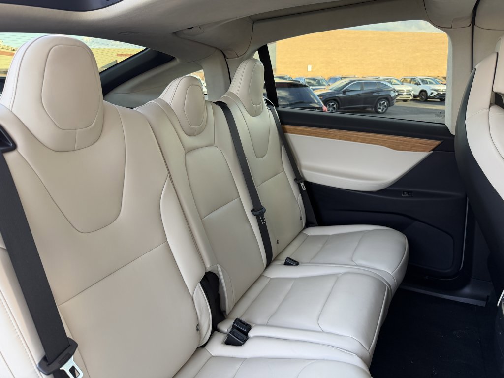 Used 2019 Tesla Model X 75D image 38