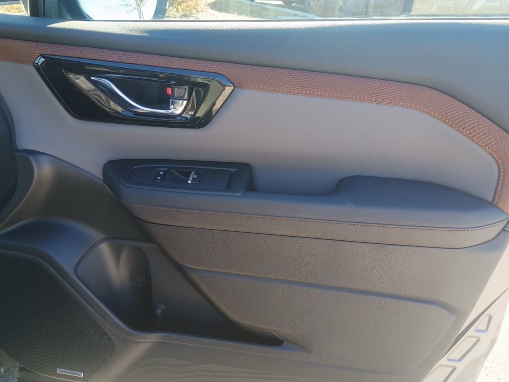 Certified 2025 Subaru Forester Sport w/ Popular Package image 19