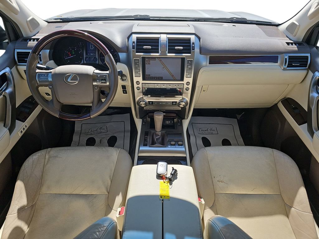 Used 2017 Lexus GX 460 image 12