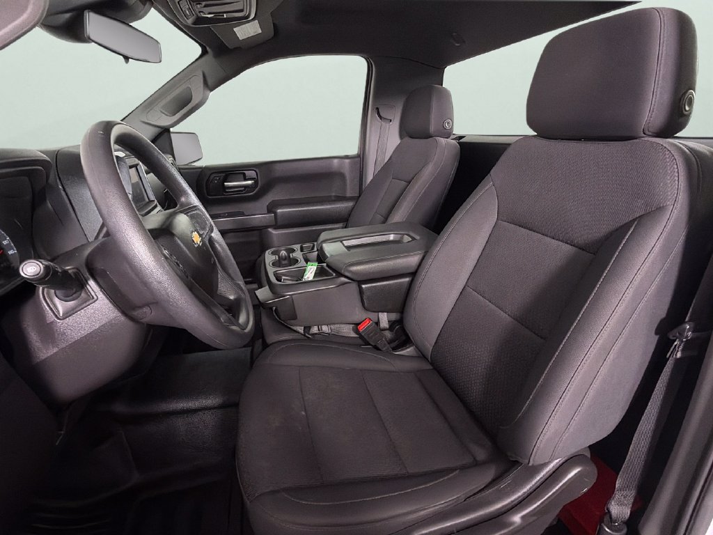 Certified 2025 Chevrolet Silverado 1500 W/T RWD image 18