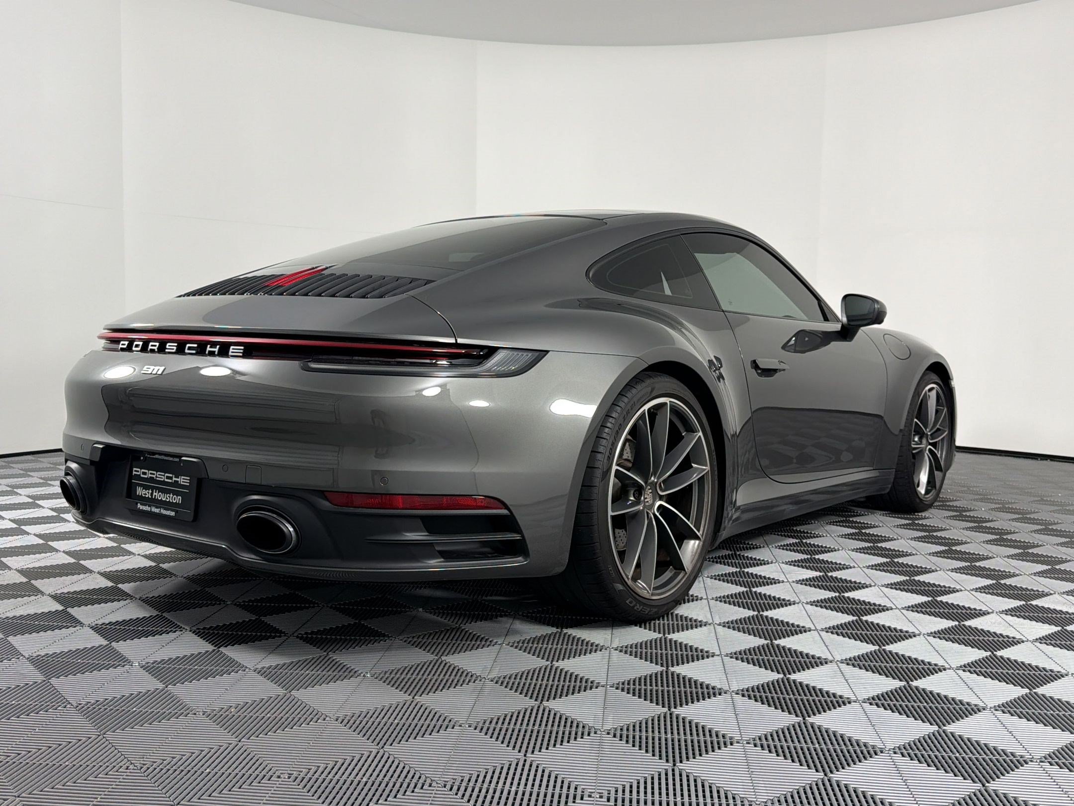 Certified 2021 Porsche 911 Carrera RWD image 9