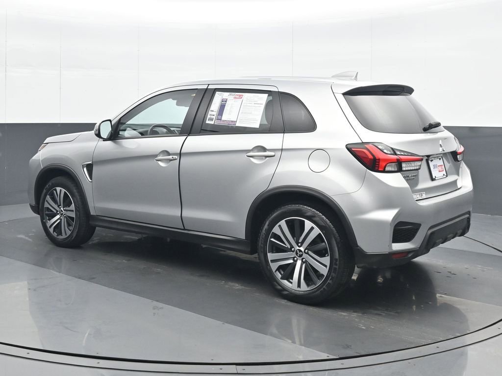 Used 2024 Mitsubishi Outlander Sport SE image 4