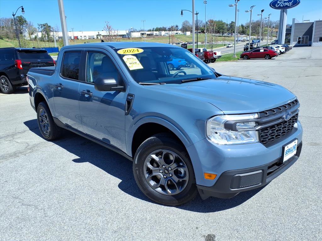 Used 2024 Ford Maverick XLT image 1