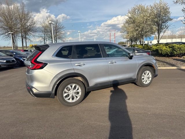 Used 2025 Honda CR-V LX image 10