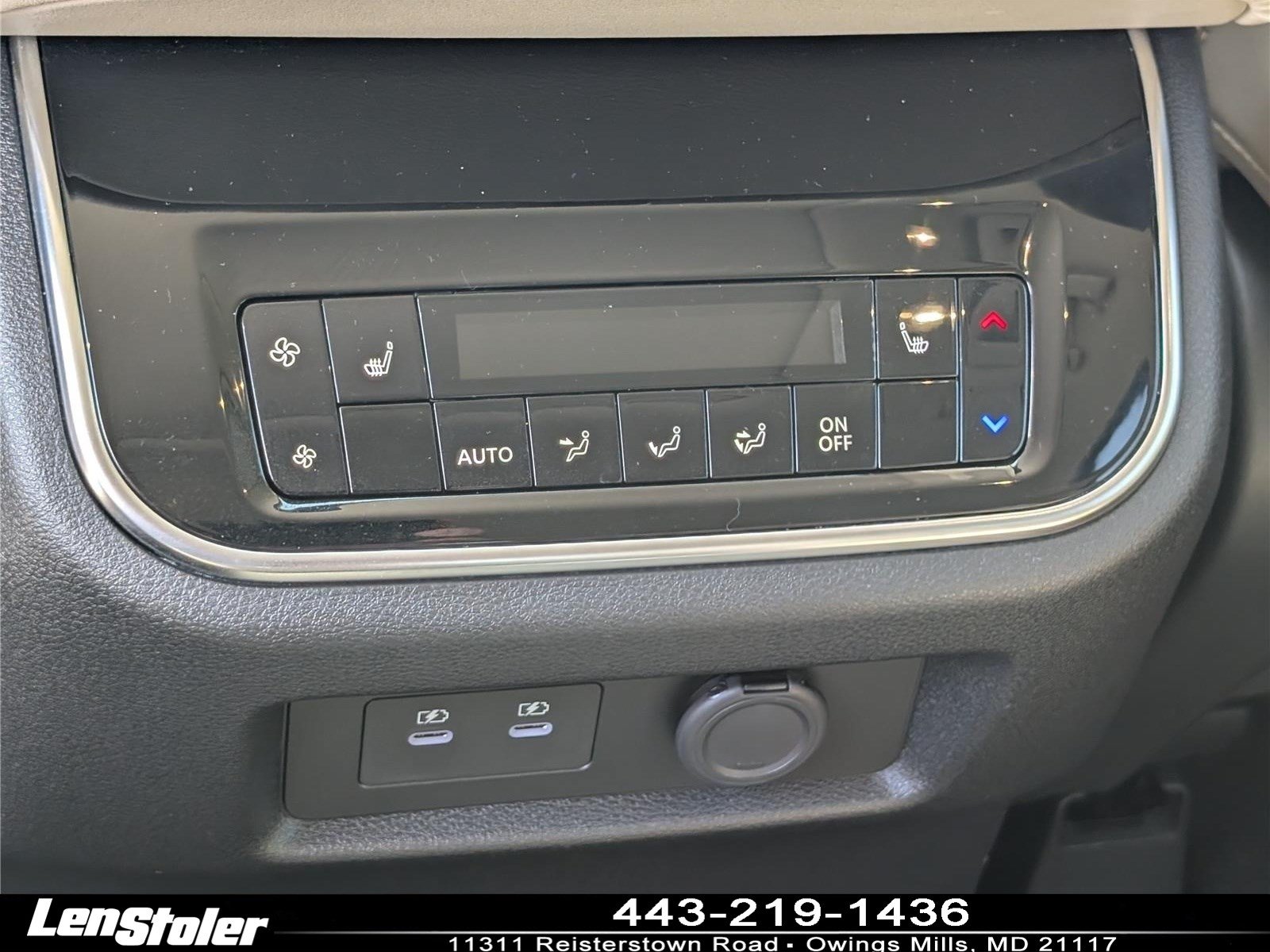 Used 2025 Nissan Armada Platinum Reserve w/ Convenience Package AWD/4WD image 16