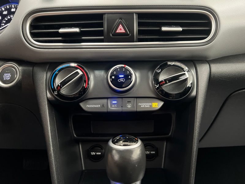 Used 2018 Hyundai Kona SEL w/ SEL Tech Package 02 FWD image 31
