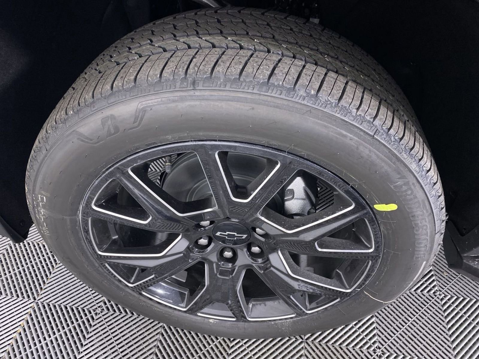 New 2026 Chevrolet Tahoe RST w/ Comfort Package AWD/4WD image 17