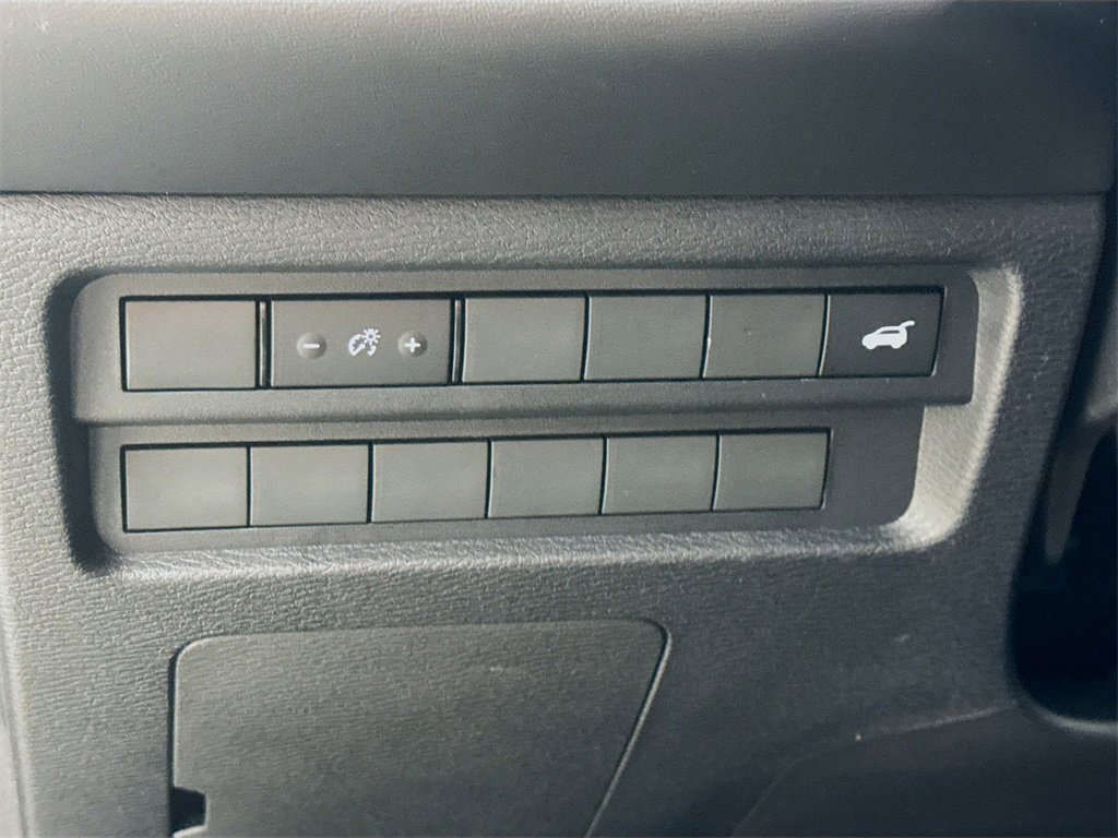 New 2025 Mitsubishi Outlander Trail Edition image 10