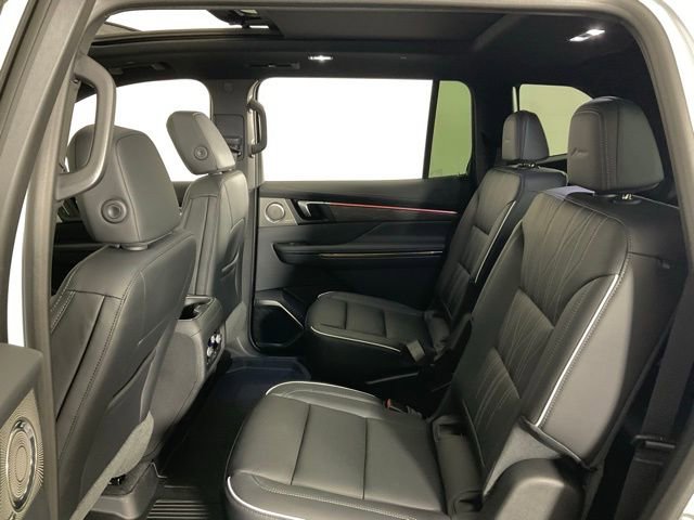 New 2026 Buick Enclave Avenir w/ Super Cruise Package AWD/4WD image 34