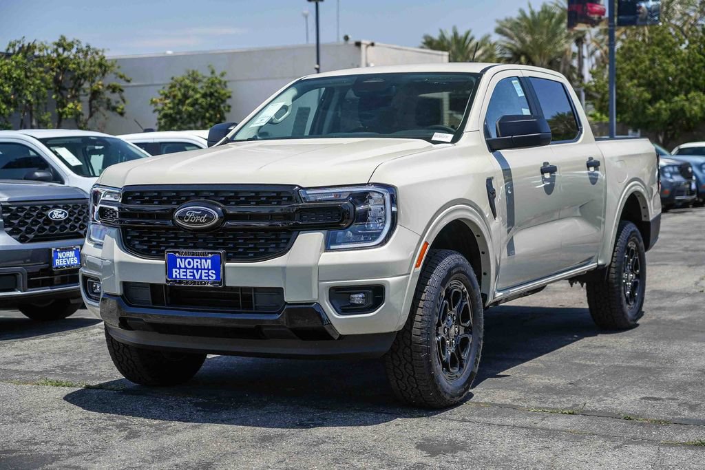New 2026 Ford Ranger XLT w/ Black Appearance Package RWD image 5