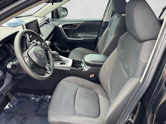 Certified 2023 Toyota RAV4 LE AWD/4WD image 10