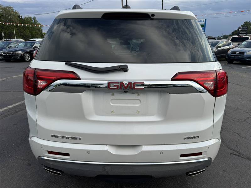 Used 2019 GMC Acadia Denali AWD/4WD image 6