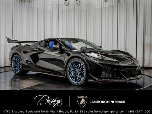 Used 2026 Chevrolet Corvette ZR1 w/ ZR1 Carbon Fiber Aero Package RWD image 1