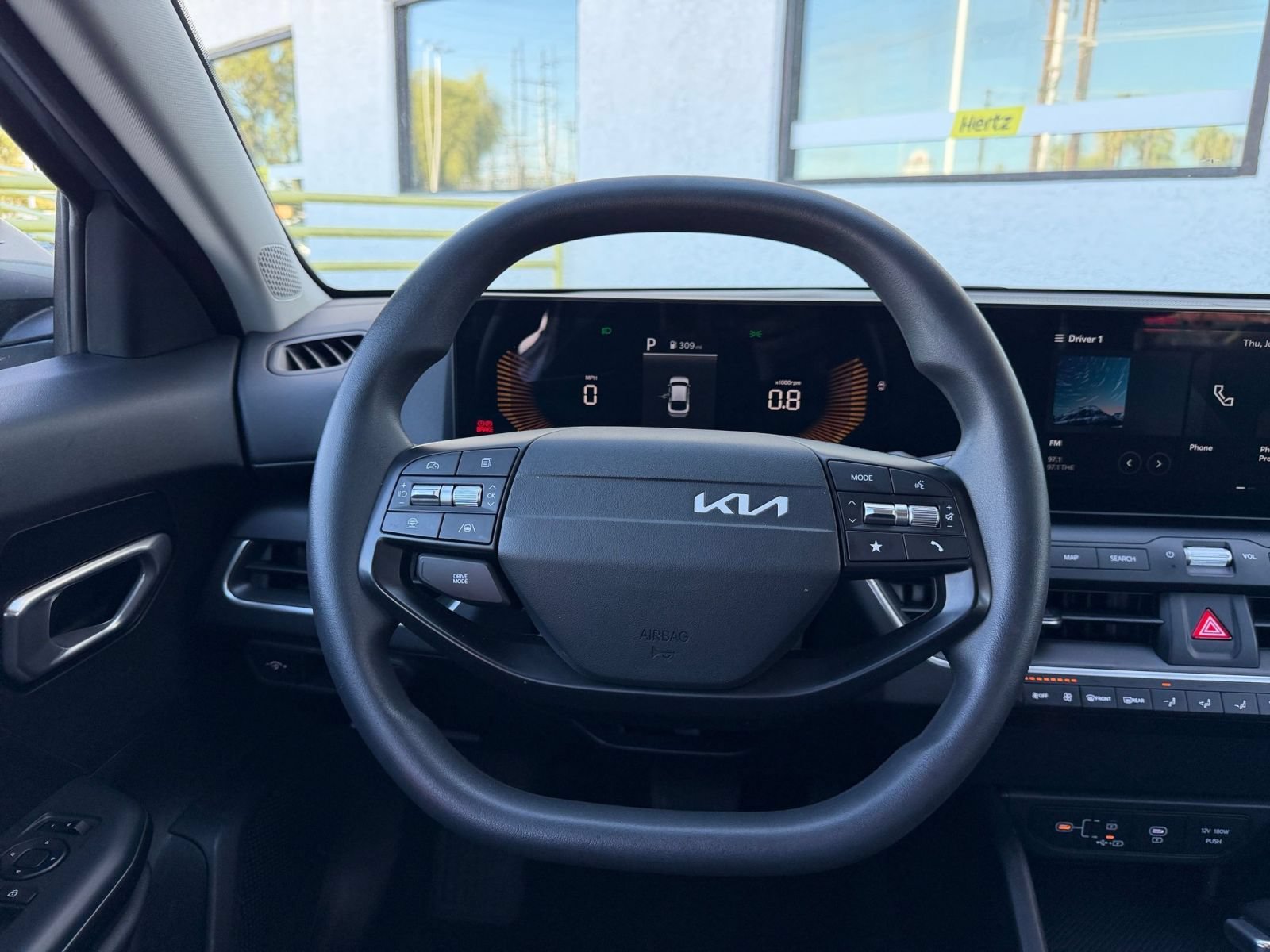 Used 2026 Kia K4 FWD image 32